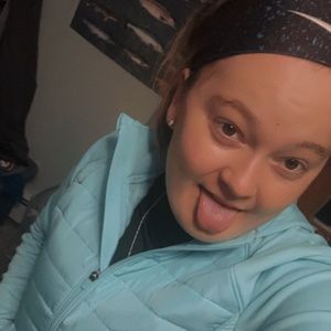 Meet your Posher, Kylie